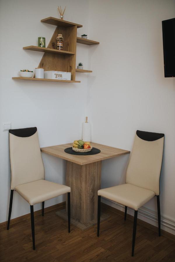 Gavri'S Classic Apartment Σίμπιου Εξωτερικό φωτογραφία